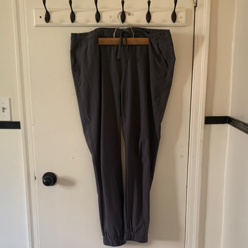 Women’s Ten Tree InMotion Pacific Joggers, Dark Gray